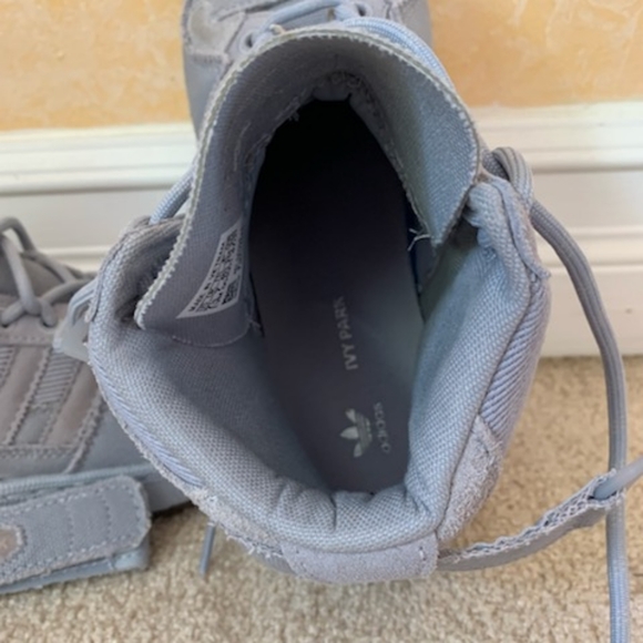 IVY PARK adidas light purple with suede trim and dust bag size - Picture 7 of 9